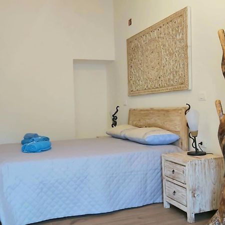 B&B I Viaggi Di Edo Crotone Buitenkant foto