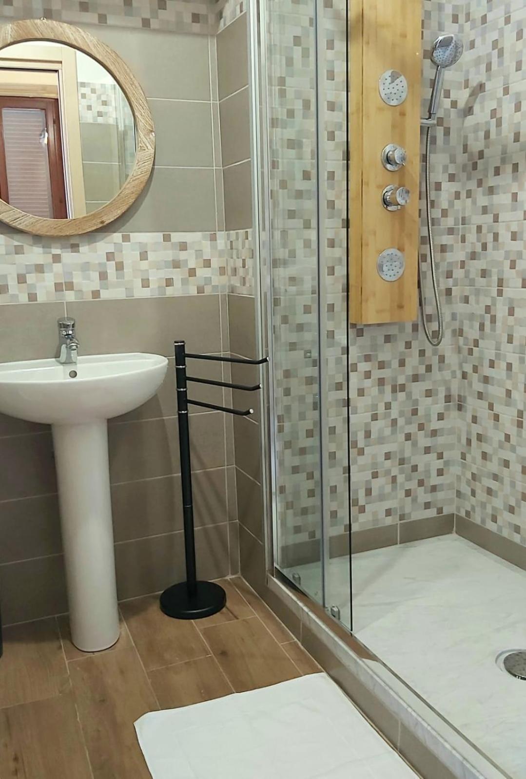 B&B I Viaggi Di Edo Crotone Buitenkant foto