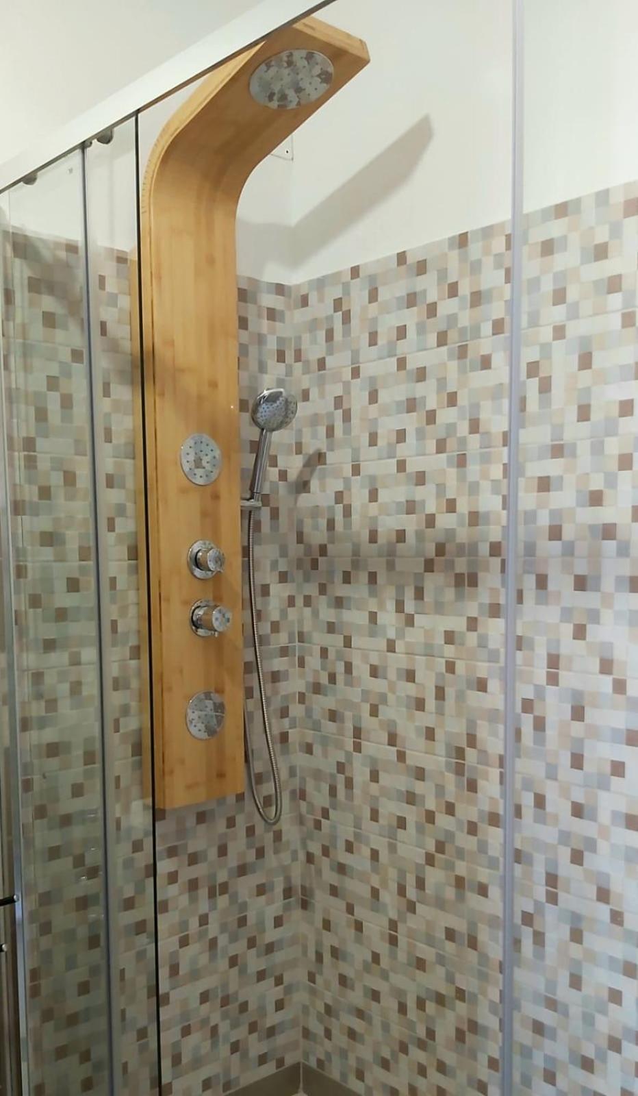 B&B I Viaggi Di Edo Crotone Buitenkant foto
