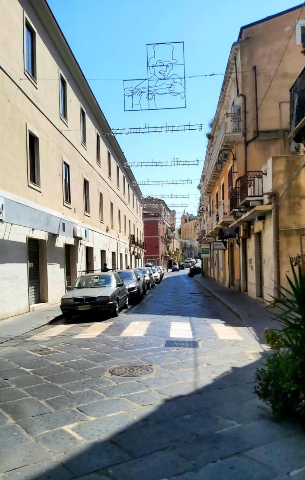 B&B I Viaggi Di Edo Crotone Buitenkant foto